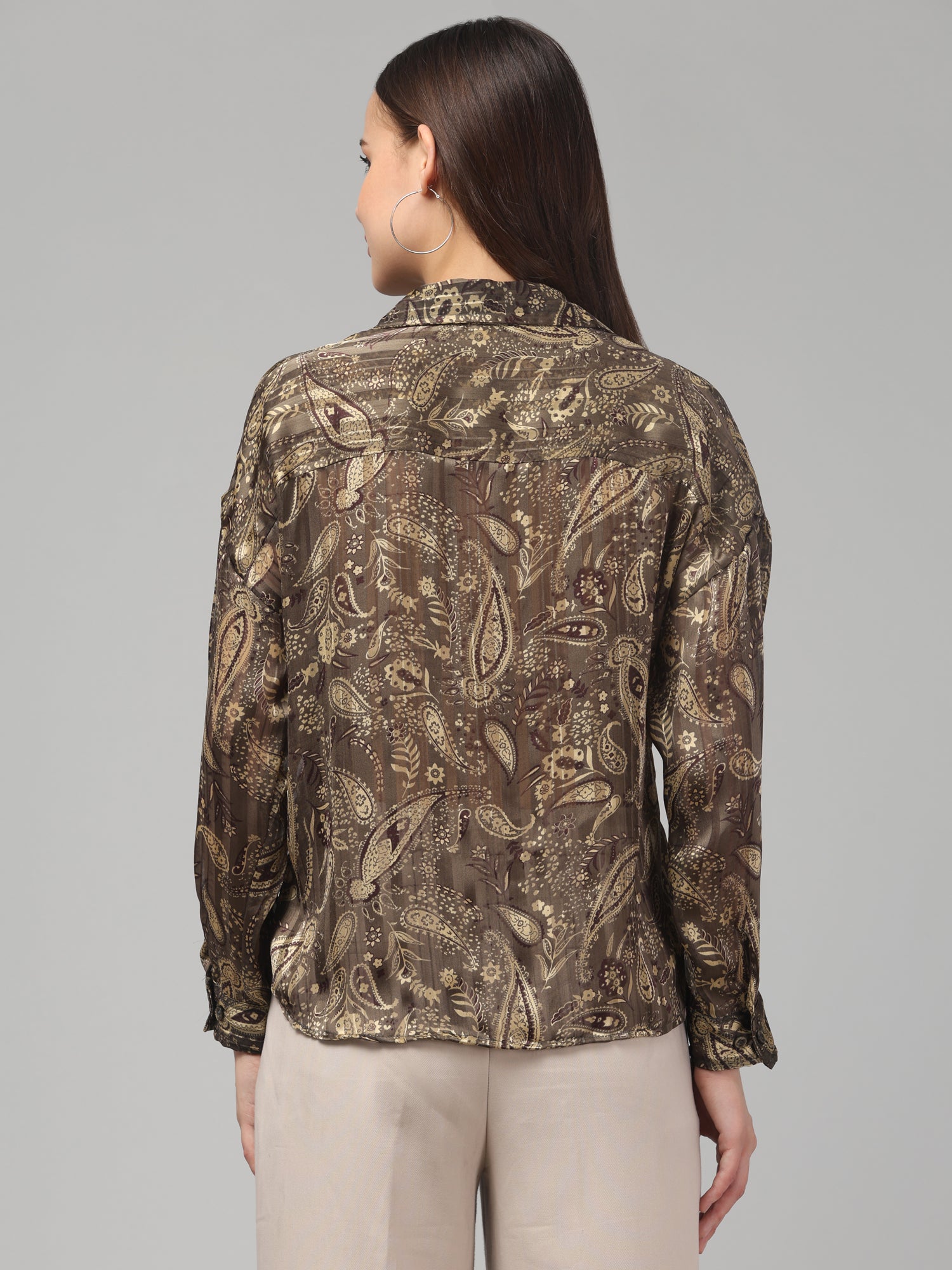 Elegant Paisley Print Cropped Shirt