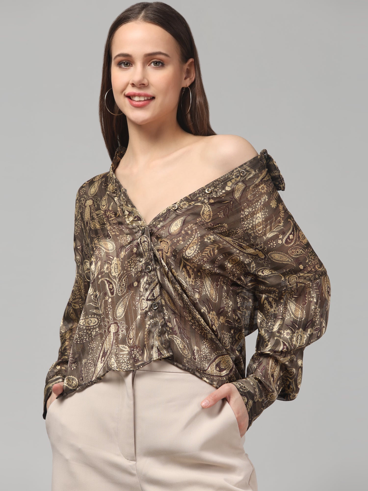 Elegant Paisley Print Cropped Shirt