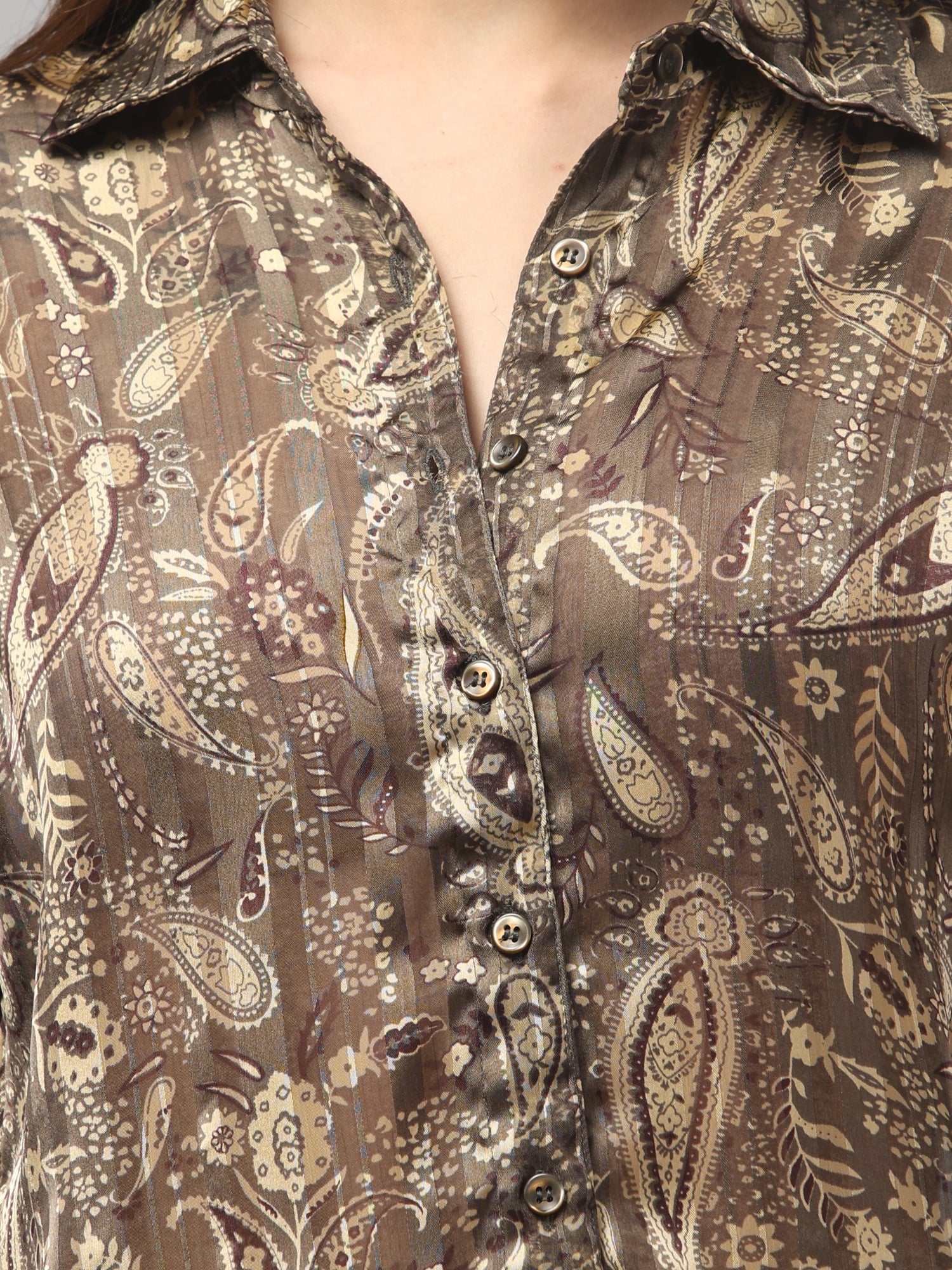 Elegant Paisley Print Cropped Shirt